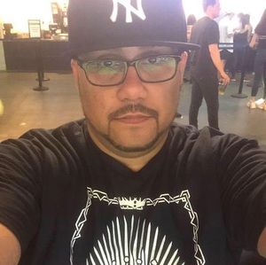 Meet your Posher, Marcos